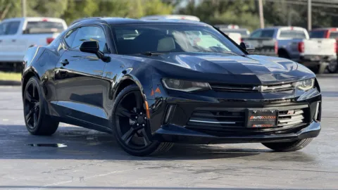 Black 2016 Chevrolet Camaro 1LT for sale in Alvin, TX