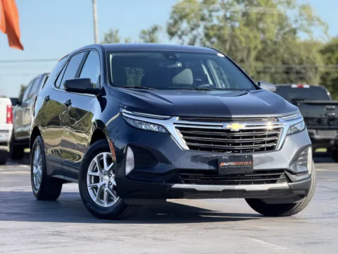 Photos of 2022 Chevrolet Equinox LT for sale in Alvin, TX at Auto Boutique Texas