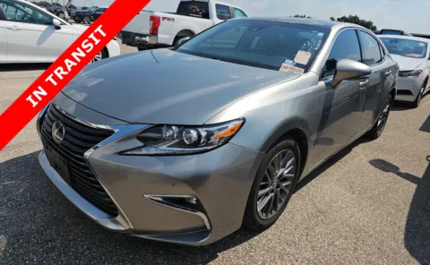 Silver 2018 Lexus ES 350 for sale in Alvin, TX