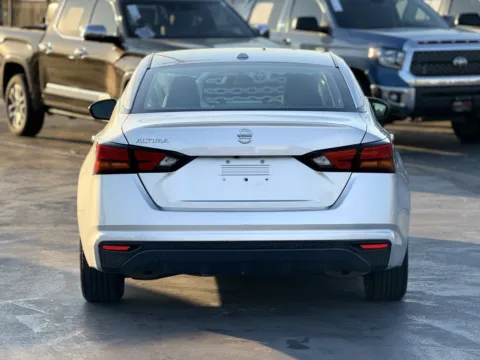 More photos of 2020 Nissan Altima 2.5 S at Auto Boutique Texas, TX
