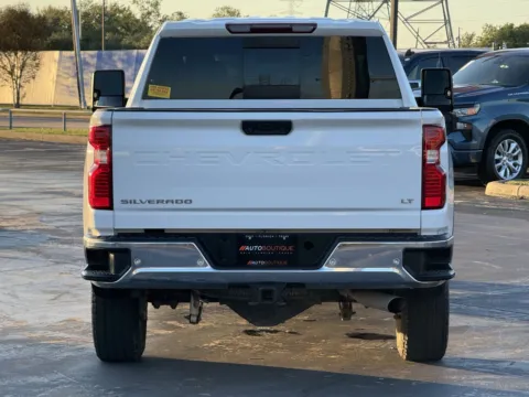 More photos of 2022 Chevrolet Silverado 2500HD LT at Auto Boutique Texas, TX