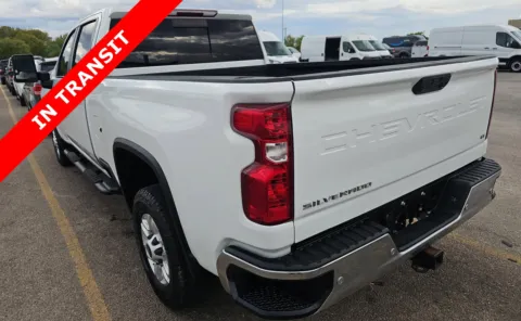 More photos of 2022 Chevrolet Silverado 2500HD LT at Auto Boutique Texas, TX