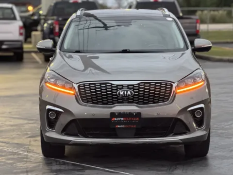 More photos of 2019 Kia Sorento SX V6 at Auto Boutique Texas, TX