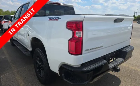 More photos of 2023 Chevrolet Silverado 1500 LT Trail Boss at Auto Boutique Texas, TX