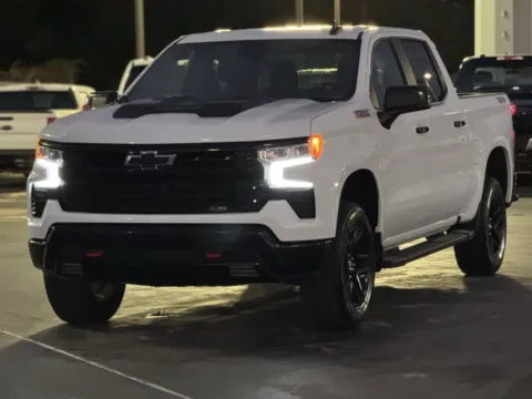 Another view of 2023 Chevrolet Silverado 1500 LT Trail Boss for sale in Alvin, TX at Auto Boutique Texas