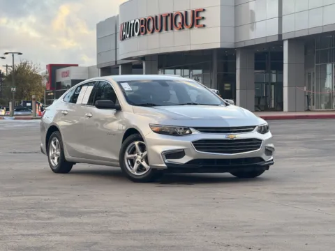 Silver 2018 Chevrolet Malibu LS for sale in Alvin, TX