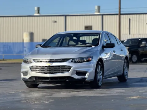 Another view of 2018 Chevrolet Malibu LS for sale in Alvin, TX at Auto Boutique Texas