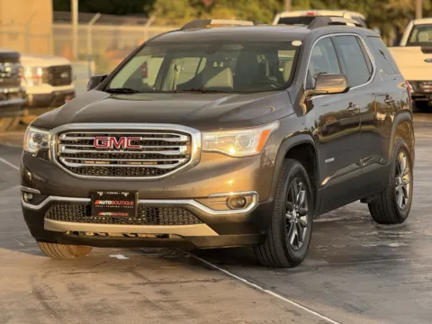 Another view of 2019 GMC Acadia SLT for sale in Alvin, TX at Auto Boutique Texas