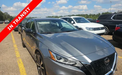 Another view of 2022 Nissan Altima 2.5 SR for sale in Alvin, TX at Auto Boutique Texas