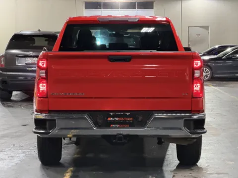 More photos of 2020 Chevrolet Silverado 1500 LT at Auto Boutique Texas, TX