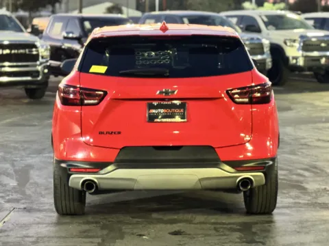 More photos of 2023 Chevrolet Blazer LT at Auto Boutique Texas, TX