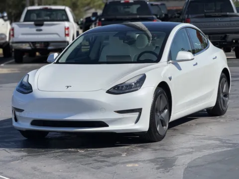 Another view of 2020 Tesla Model 3 Standard Range Plus for sale in Alvin, TX at Auto Boutique Texas