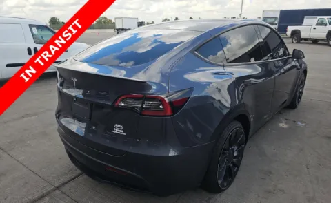 More photos of 2022 Tesla Model Y Performance at Auto Boutique Texas, TX