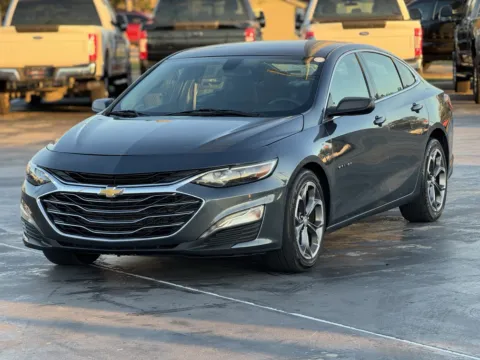 Another view of 2020 Chevrolet Malibu LT for sale in Alvin, TX at Auto Boutique Texas