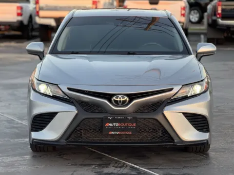 More photos of 2019 Toyota Camry SE at Auto Boutique Texas, TX
