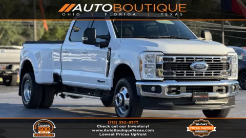 White 2024 Ford Super Duty F-350 DRW XLT for sale in Alvin, TX