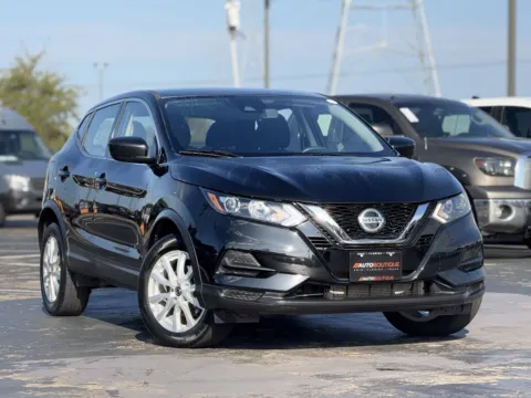 Photos of 2021 Nissan Rogue Sport S for sale in Alvin, TX at Auto Boutique Texas
