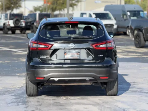 More photos of 2021 Nissan Rogue Sport S at Auto Boutique Texas, TX
