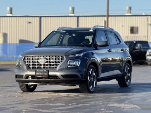 Another view of 2023 Hyundai Venue SEL for sale in Alvin, TX at Auto Boutique Texas