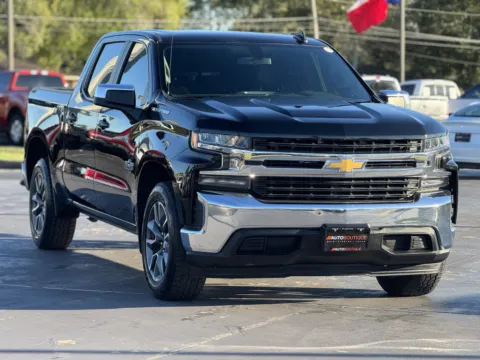 Photos of 2020 Chevrolet Silverado 1500 LT for sale in Alvin, TX at Auto Boutique Texas