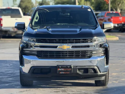 More photos of 2020 Chevrolet Silverado 1500 LT at Auto Boutique Texas, TX