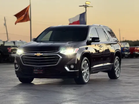 Another view of 2019 Chevrolet Traverse Premier for sale in Alvin, TX at Auto Boutique Texas