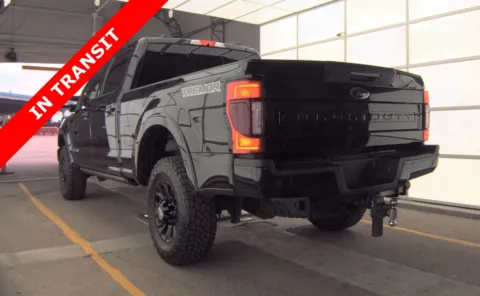 More photos of 2022 Ford Super Duty F-250 SRW LARIAT at Auto Boutique Texas, TX