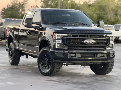 Photos of 2022 Ford Super Duty F-250 SRW LARIAT for sale in Alvin, TX at Auto Boutique Texas