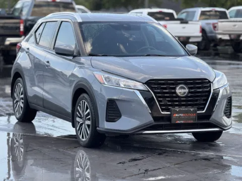 Photos of 2023 Nissan Kicks SV for sale in Alvin, TX at Auto Boutique Texas