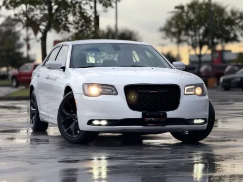 Photos of 2021 Chrysler 300 S for sale in Alvin, TX at Auto Boutique Texas