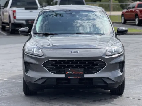 More photos of 2022 Ford Escape SE Hybrid at Auto Boutique Texas, TX
