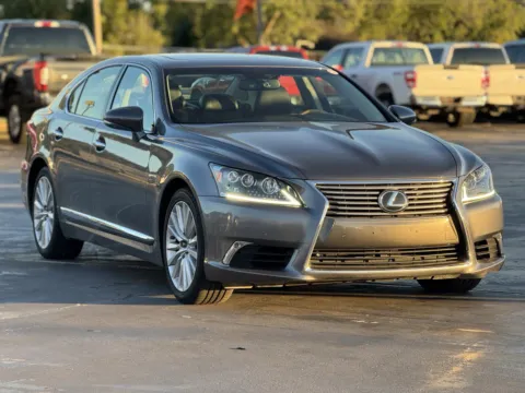 Photos of 2017 Lexus LS 460 for sale in Alvin, TX at Auto Boutique Texas