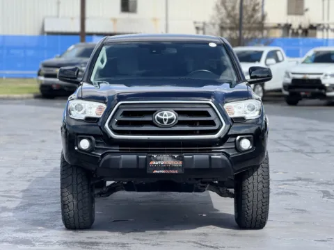 More photos of 2020 Toyota Tacoma SR5 at Auto Boutique Texas, TX