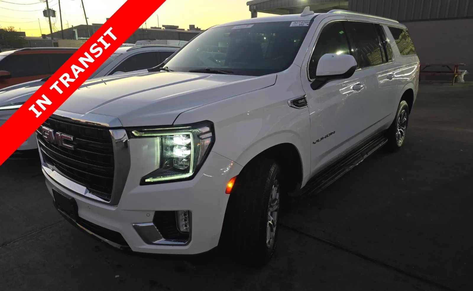White 2022 GMC Yukon XL SLE for sale in Alvin, TX