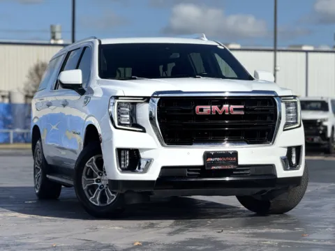Photos of 2022 GMC Yukon XL SLE for sale in Alvin, TX at Auto Boutique Texas