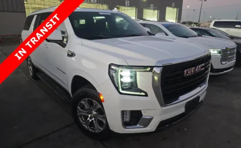 Another view of 2022 GMC Yukon XL SLE for sale in Alvin, TX at Auto Boutique Texas