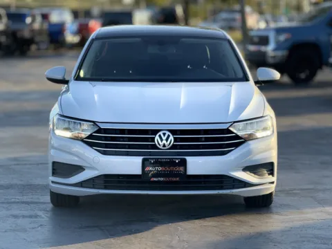 Another view of 2019 Volkswagen Jetta SE for sale in Alvin, TX at Auto Boutique Texas