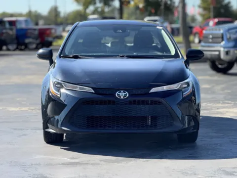 More photos of 2022 Toyota Corolla LE at Auto Boutique Texas, TX