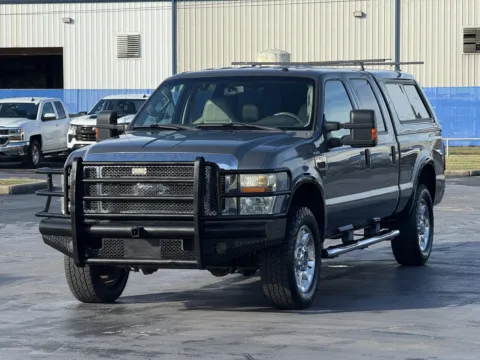 Another view of 2009 Ford Super Duty F-250 SRW Lariat for sale in Alvin, TX at Auto Boutique Texas
