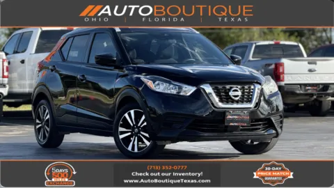 Black 2020 Nissan Kicks SV for sale in Alvin, TX