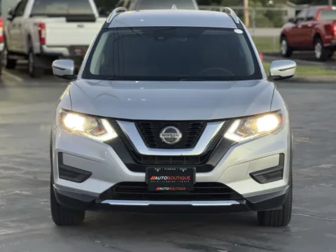 More photos of 2020 Nissan Rogue SV at Auto Boutique Texas, TX