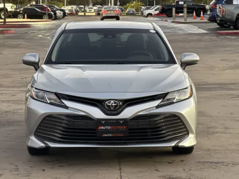 More photos of 2018 Toyota Camry LE at Auto Boutique Texas, TX