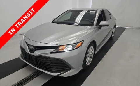 Silver 2018 Toyota Camry LE for sale in Alvin, TX