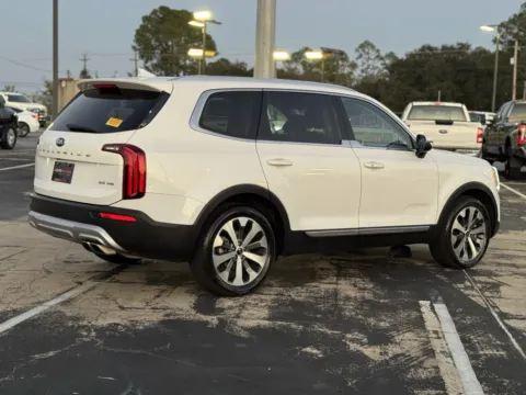 More photos of 2020 Kia Telluride EX at Auto Boutique Texas, TX