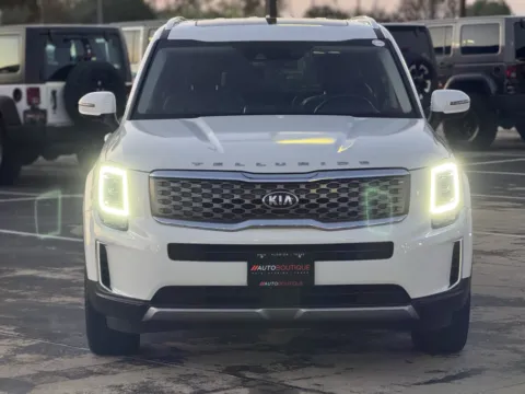 More photos of 2020 Kia Telluride EX at Auto Boutique Texas, TX