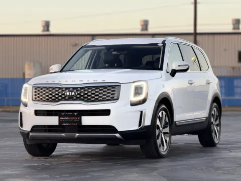 Another view of 2020 Kia Telluride EX for sale in Alvin, TX at Auto Boutique Texas