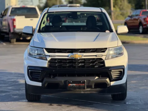 More photos of 2022 Chevrolet Colorado 2WD LT at Auto Boutique Texas, TX