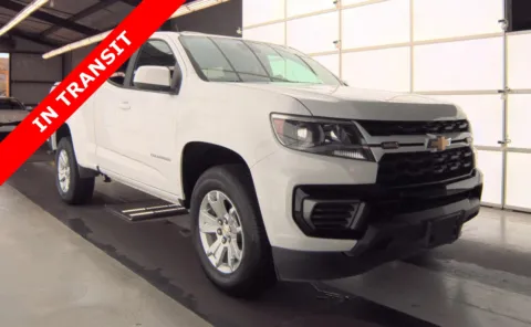 Another view of 2022 Chevrolet Colorado 2WD LT for sale in Alvin, TX at Auto Boutique Texas