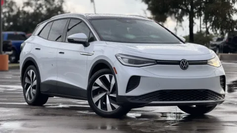 Photos of 2021 Volkswagen ID.4 Pro S for sale in Alvin, TX at Auto Boutique Texas