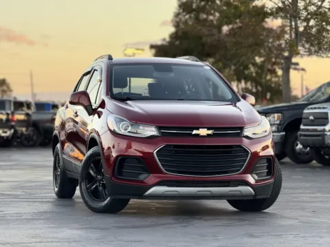 Photos of 2021 Chevrolet Trax LT for sale in Alvin, TX at Auto Boutique Texas